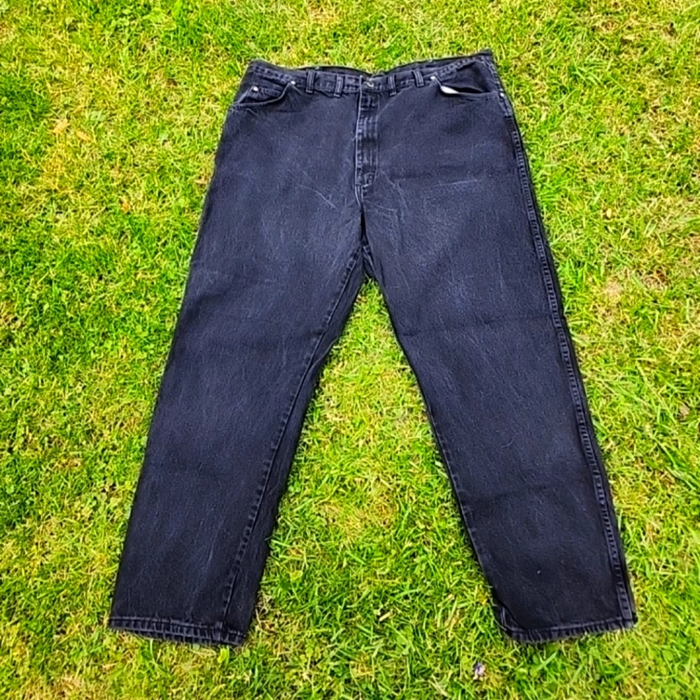 Black Wrangler jeans size 44